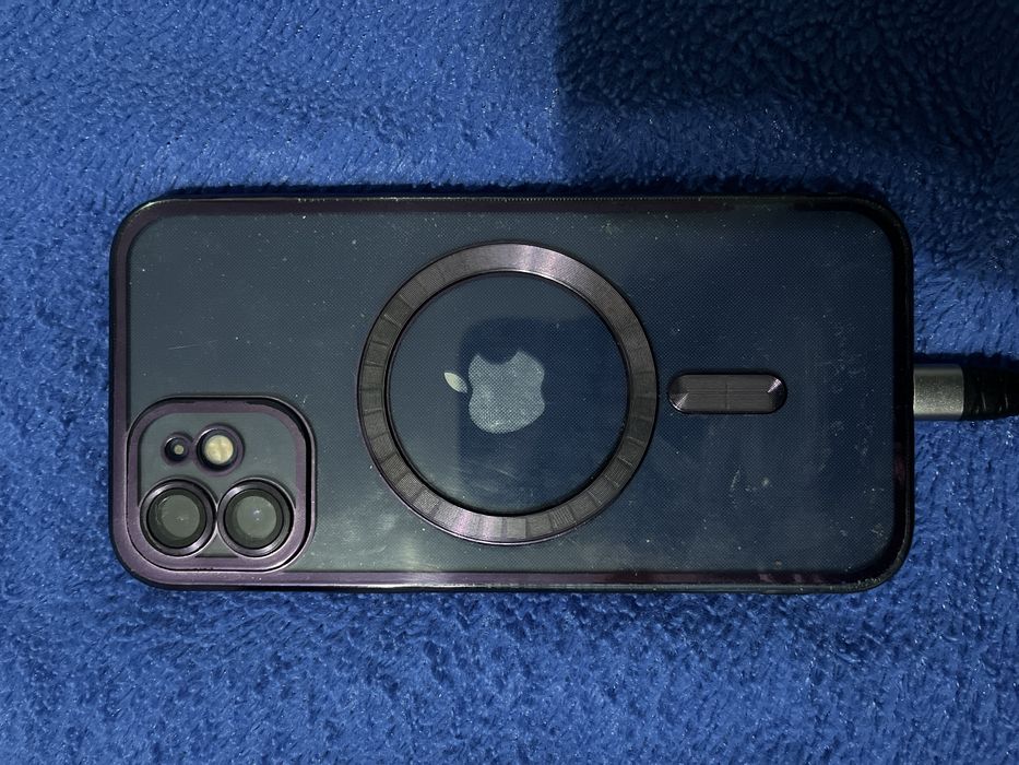 iphone 12 в хорошем состоянии