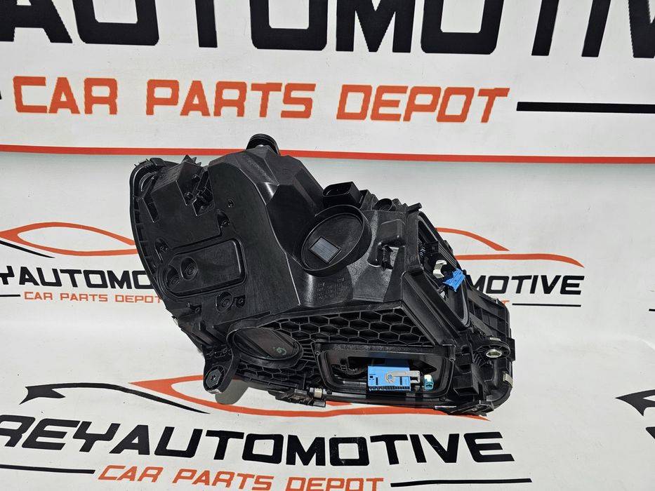 Far stanga led digital light Mercedes C Class W206