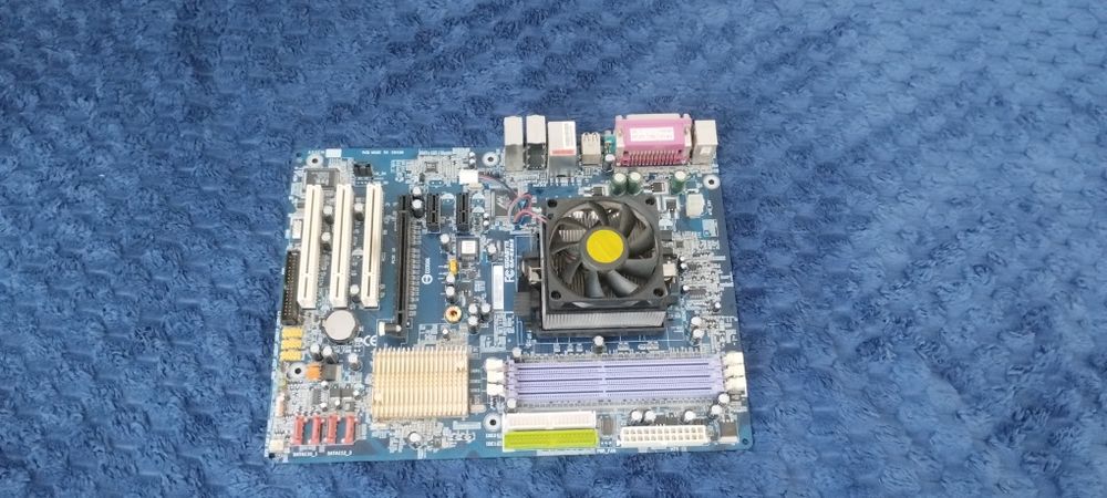 Vând Componente PC