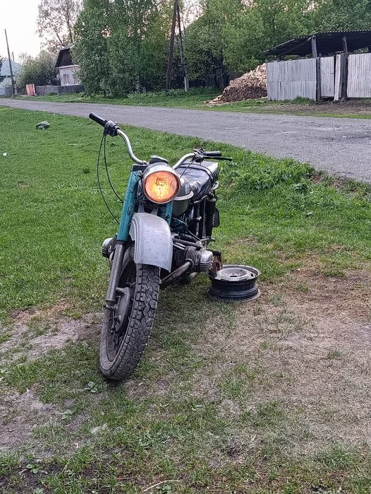 Продам мотоцикл Урал