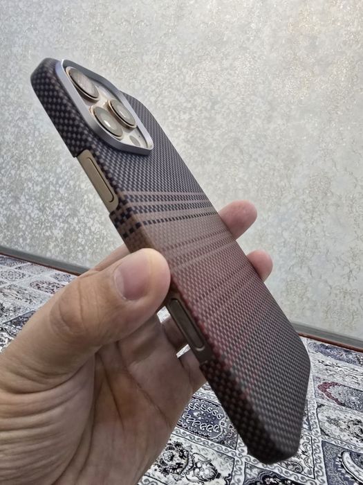iPhone 16 pro max desert titanium