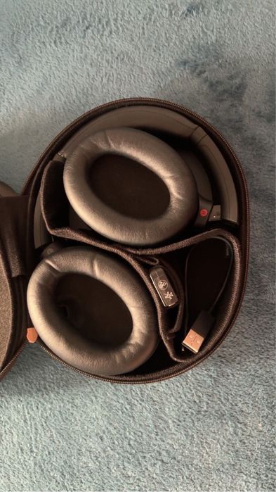 Casti Sony WH-1000XM4