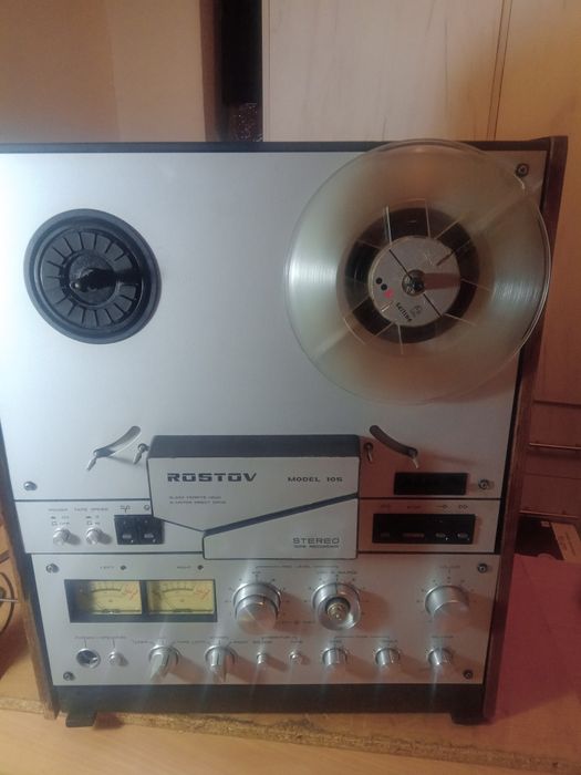 Magnetofon Rostov 105L  pentru restaurare