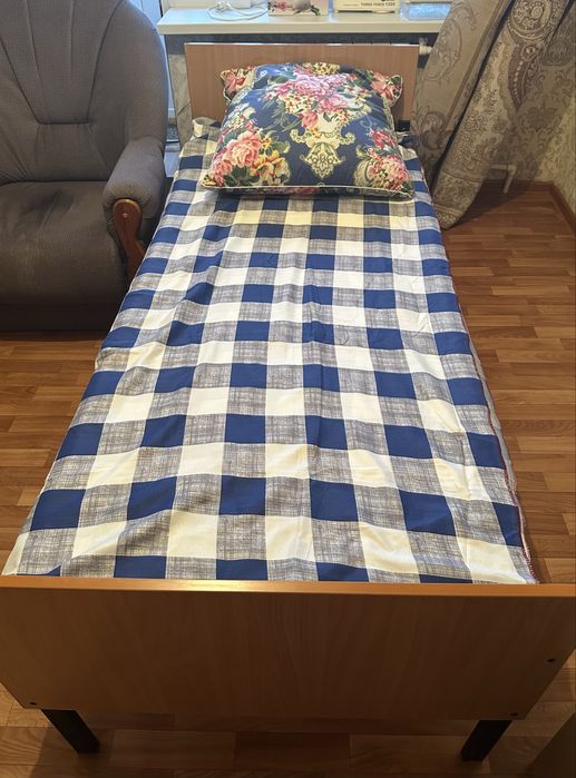 Продам кровать в хорошем состоянии