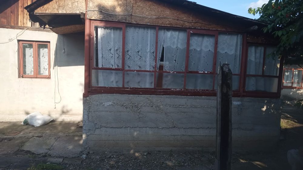 Casă cu 5 camere + teren 543 mp - Rachieri jud. Prahova 29.990 euro negociabil