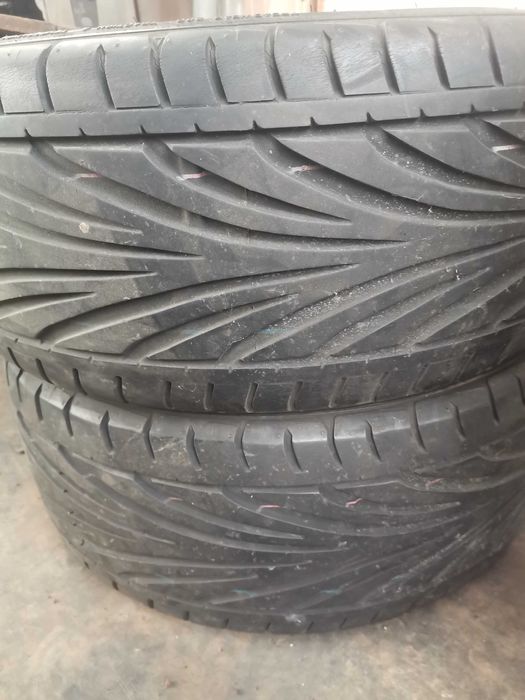 Гуми в много добро състояние