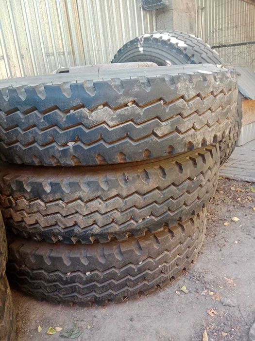 Грузовые шины 10.00R20