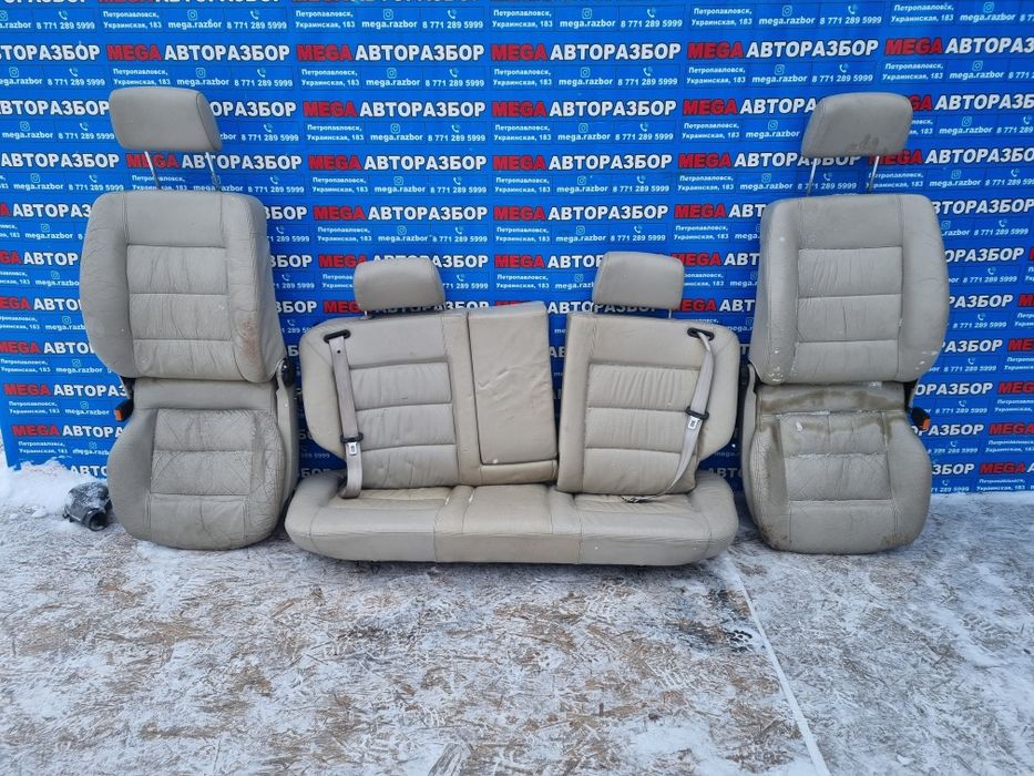 Сидения на Audi 100C4 avant.