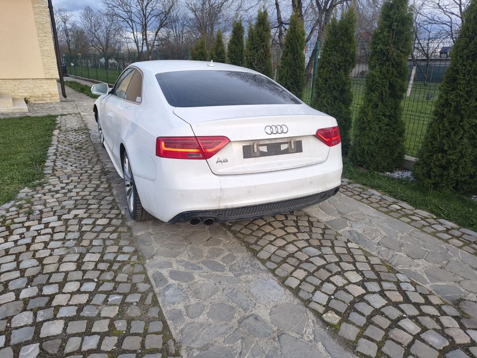 Audi A5  avariat