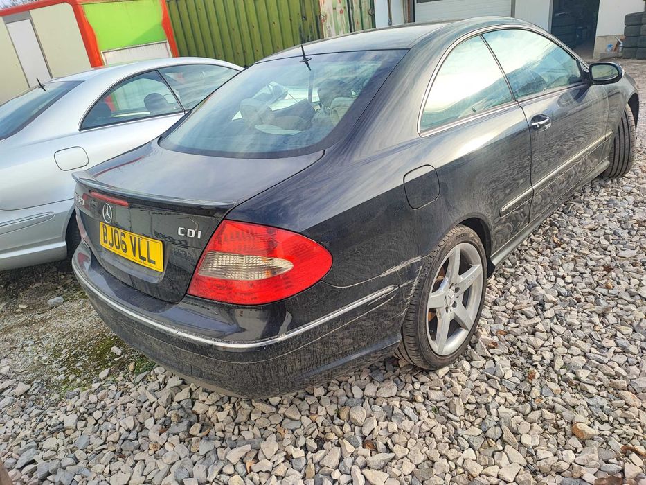 Мерцедес CLK W209 320 cdi 224 коня AMG На Части черна