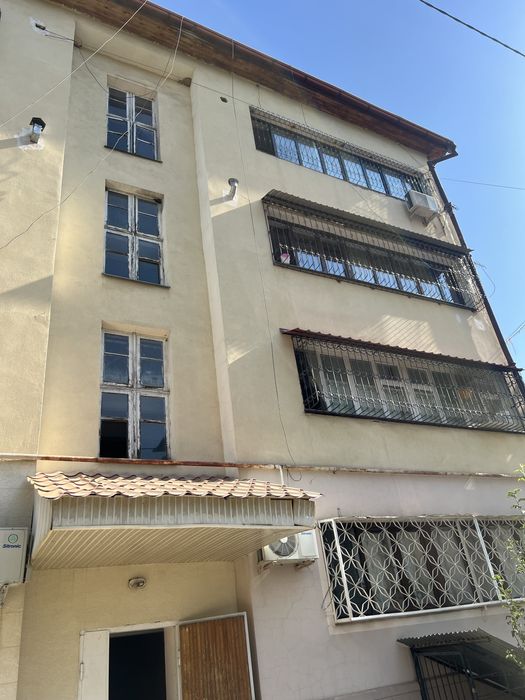 Продаётся квартира Банковский дом