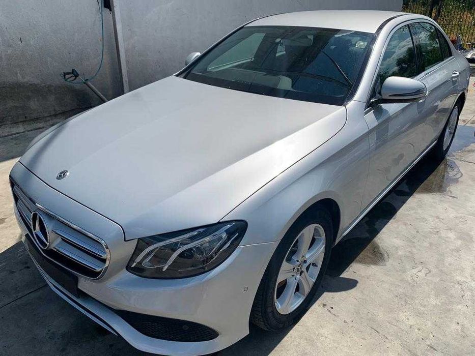 Dezmembrez mercedes e class w213 2.0/bara fata w213/aripa/far/stop/