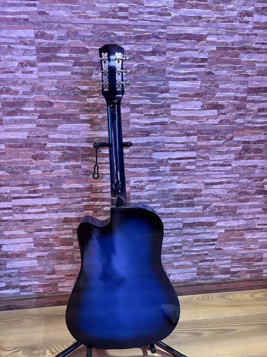 Vand chitara acustica 4/4
