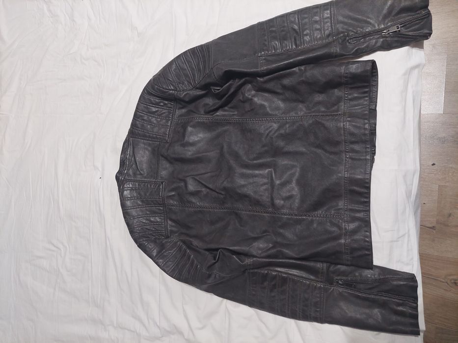 Jacheta Imitatie Piele GUESS barbati