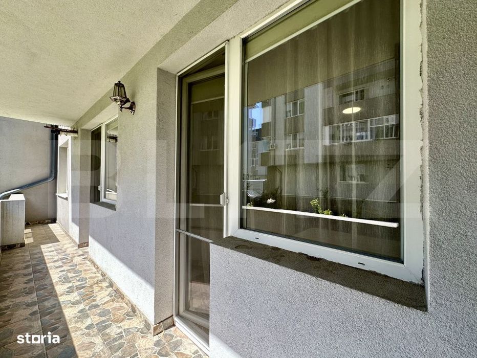 Apartament 3 camere, 70 mp total, acces pietonal Vivo