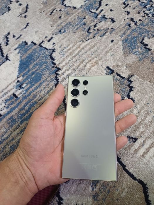 Samsung Galaxy S24 Ultra 12ga 256 lik