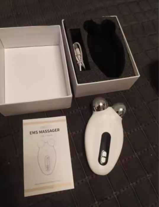 Масажор за лице