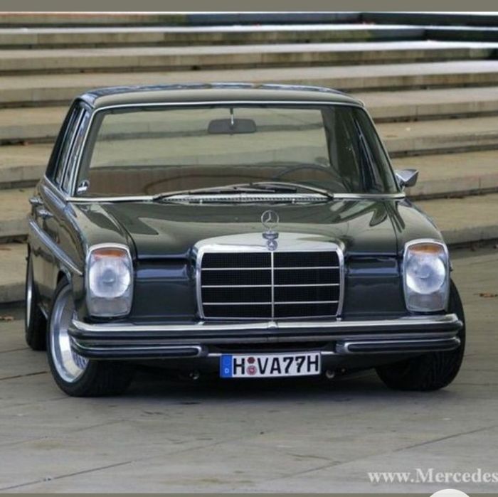Mercedes Ben's w123