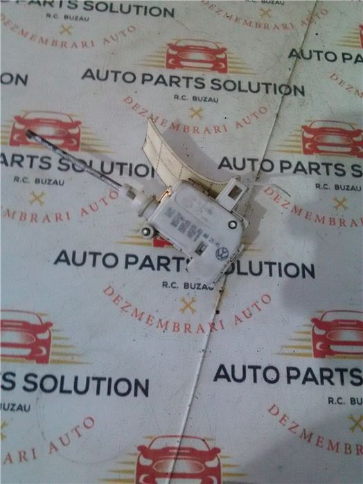 Motoras incuietoare haion volkswagen golf 4