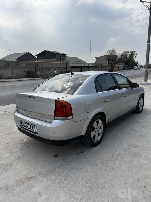 Opel VECTRA 2.2 idyal
