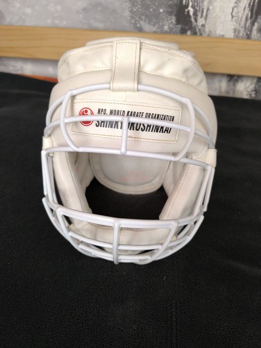 Шлем киокушинкай