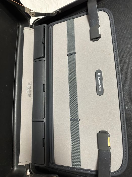 Servietă Samsonite Slim