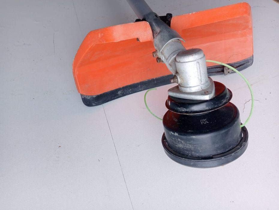 Триммер(бензокаса)