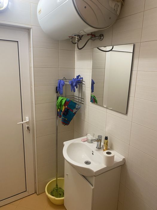 Дава се под наем Едностаен апартамент в Велико Търново, Център - 40 кв.м за 278.97 € - Снимка #3