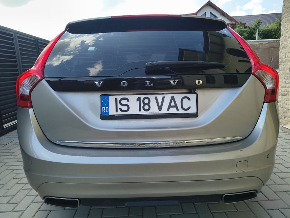 VOLVO V60 2016 — imagine 5