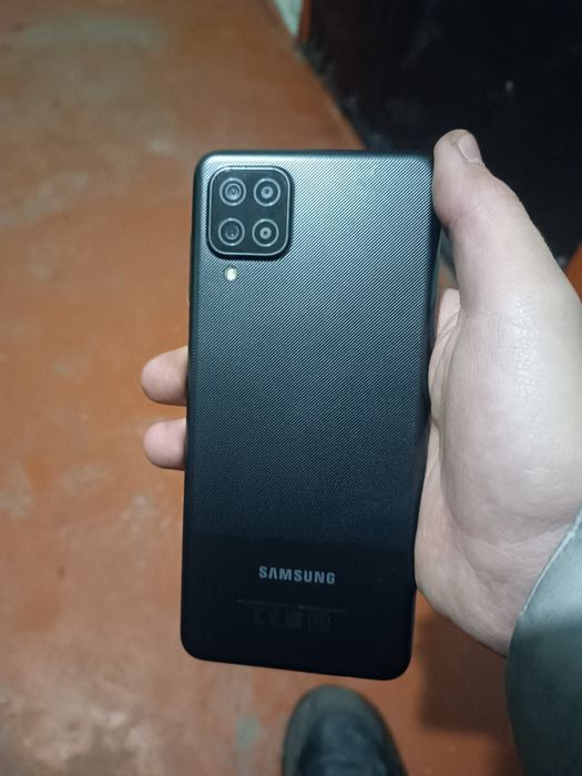 Продам Самсунг а12