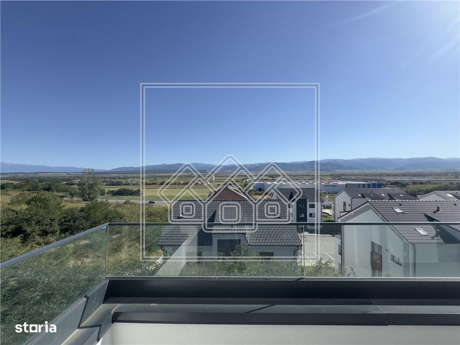 Penthouse  intabulat, 3 camere, balcon, dressing