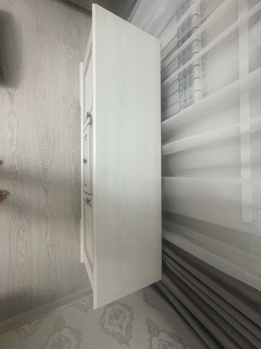 Подставка под телевизор