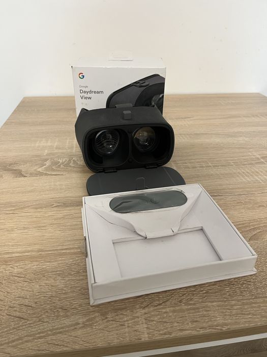 Google Daydream View