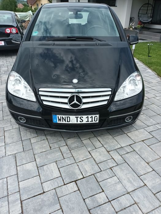 MERCEDES-BENZ A-Class 2012