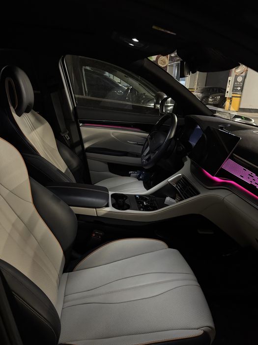 BYD Champion Sotiladi faqat Naxt