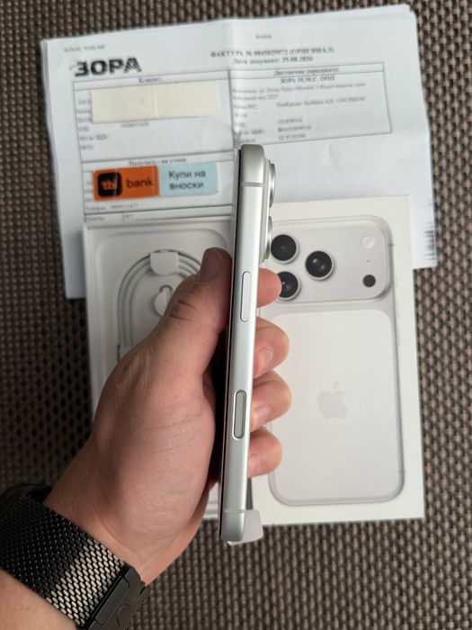 НОВ! 512Gb*ЛИЗИНГ* iPhone 17 Pro Silver 24М ГАРАНЦИЯ