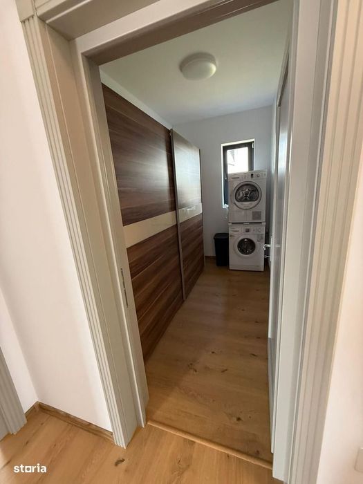 Casa 4 camere,2bai, 700 mp teren,mobilată si utilată