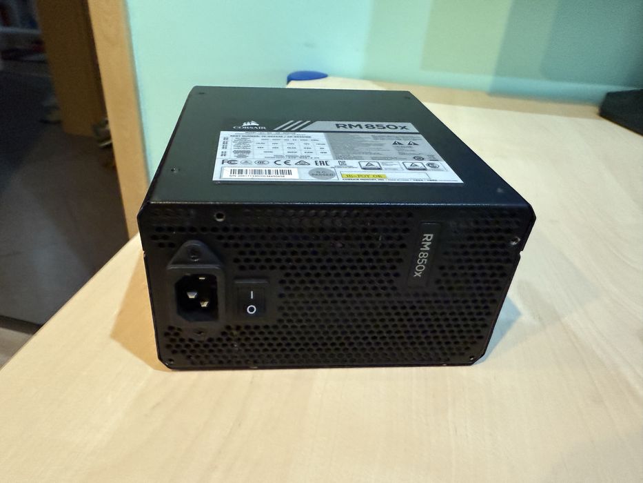 Sursa modulara Corsair RM850x