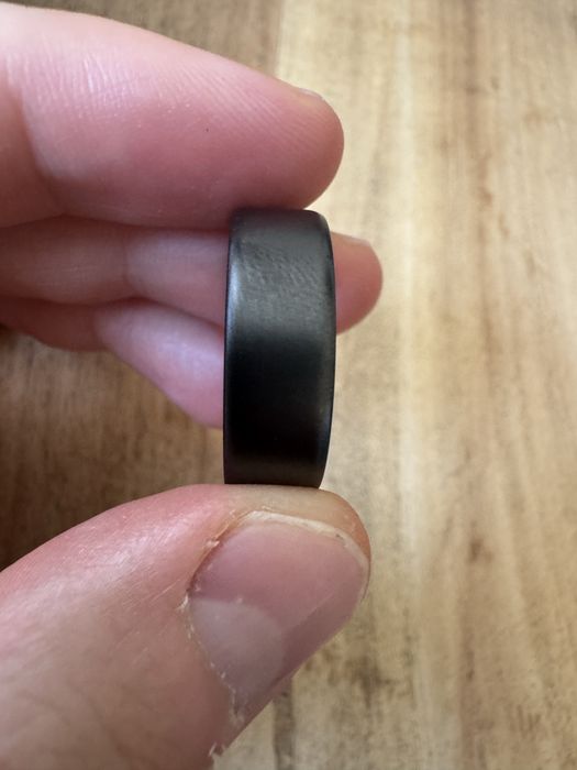 Oura Ring 4 Stealth - size 10