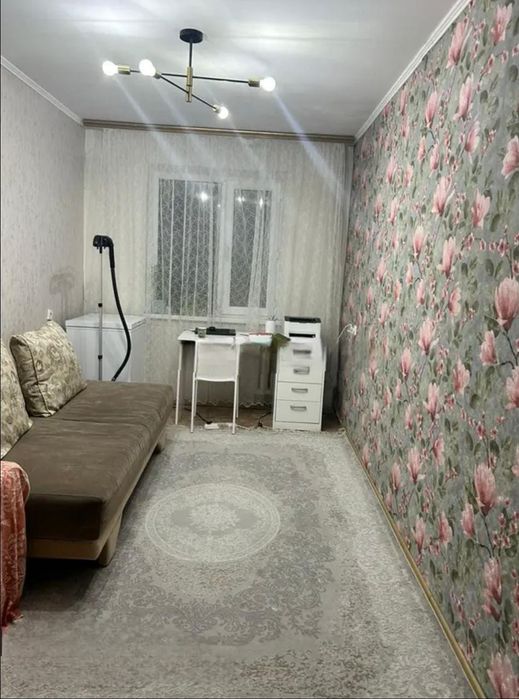 Продаётся 2 комн район Тюленина