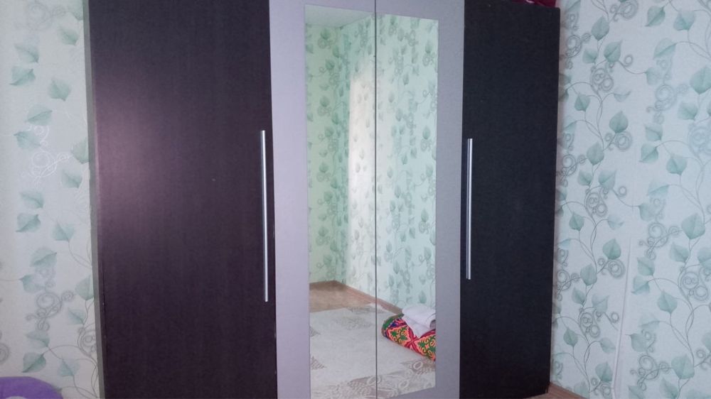 Шкаф и комод продется
