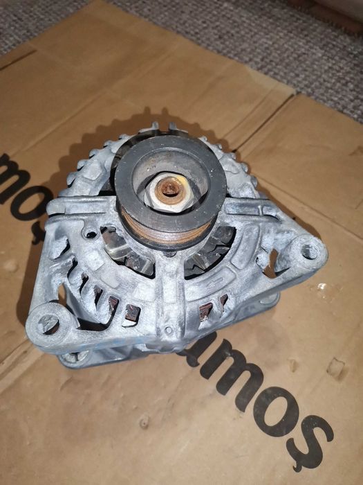 Динамо/Алтернатор за Опел Корса Д/Opel Corsa D 2012 A 12 XER  1.2