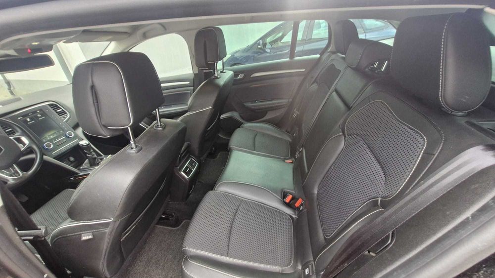 Vand Renault Mégane 4 Break 1.3 TCe (159 CP) - 2019 - BOSE Edition - TVA Deductibil