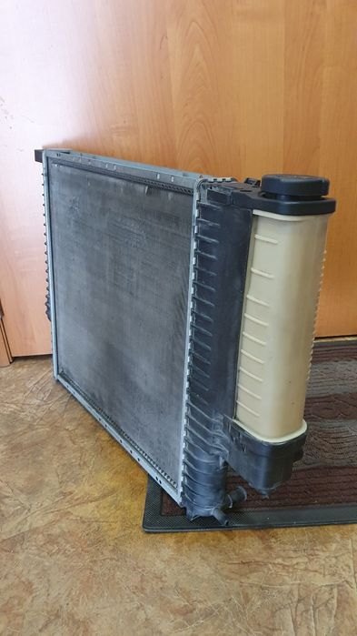 Радиатор Бмв е36 2.5