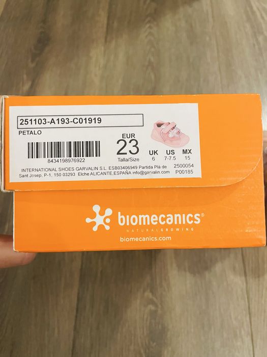 Кожени обувки biomecanics 23 номер