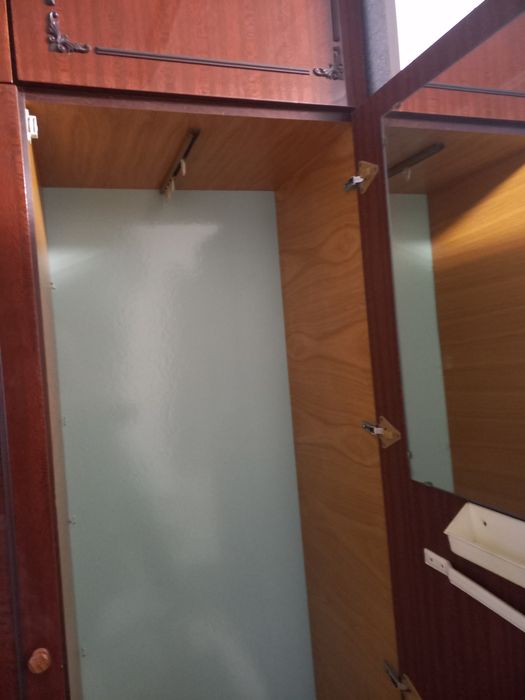 Отдам бесплатно шифонер