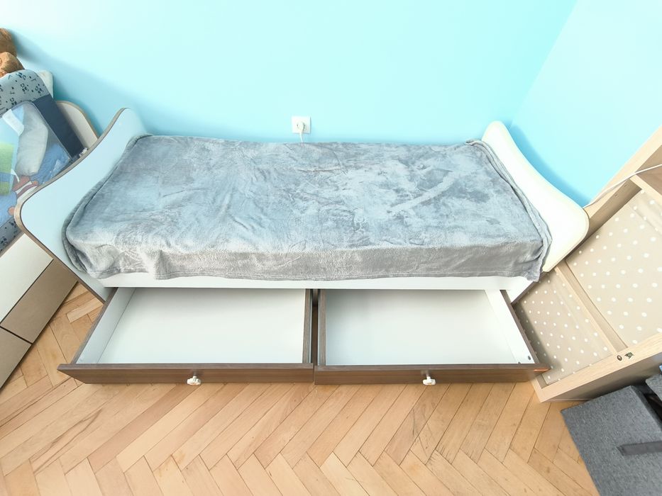 Детско легло на Лорели