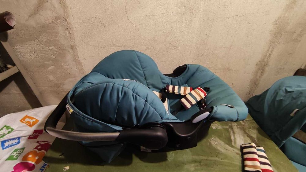 Детска количка 3 в 1 HAUCK / ХАУК много запазена