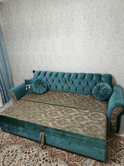 Продам диван 2.40см