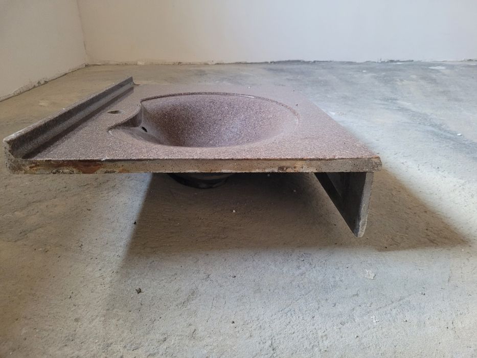 Chiuveta integrată în blat